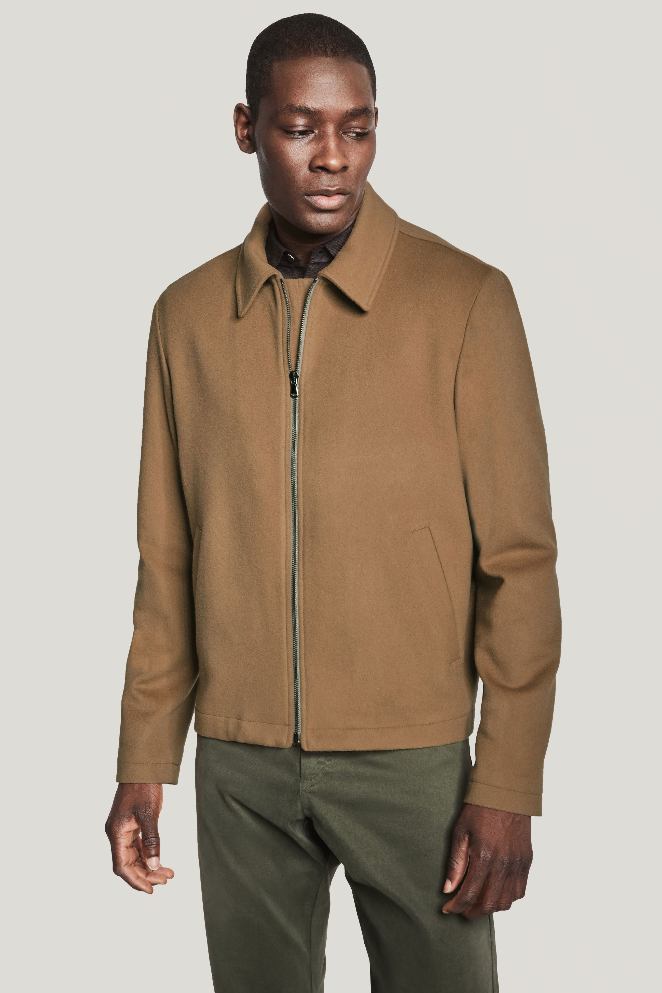 Alt view Vicuna Harrington Jacket