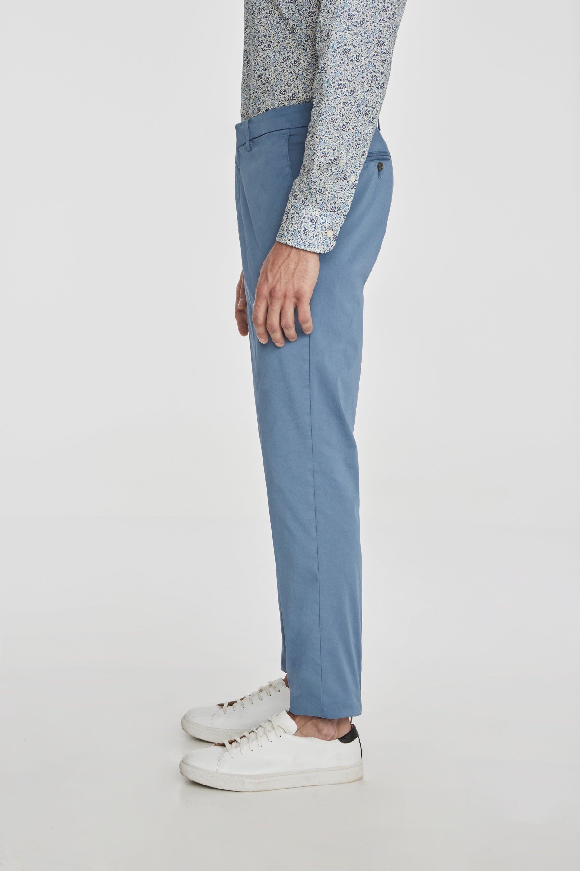 Alt view 2 Jace Cotton Stretch Chino in Light Blue