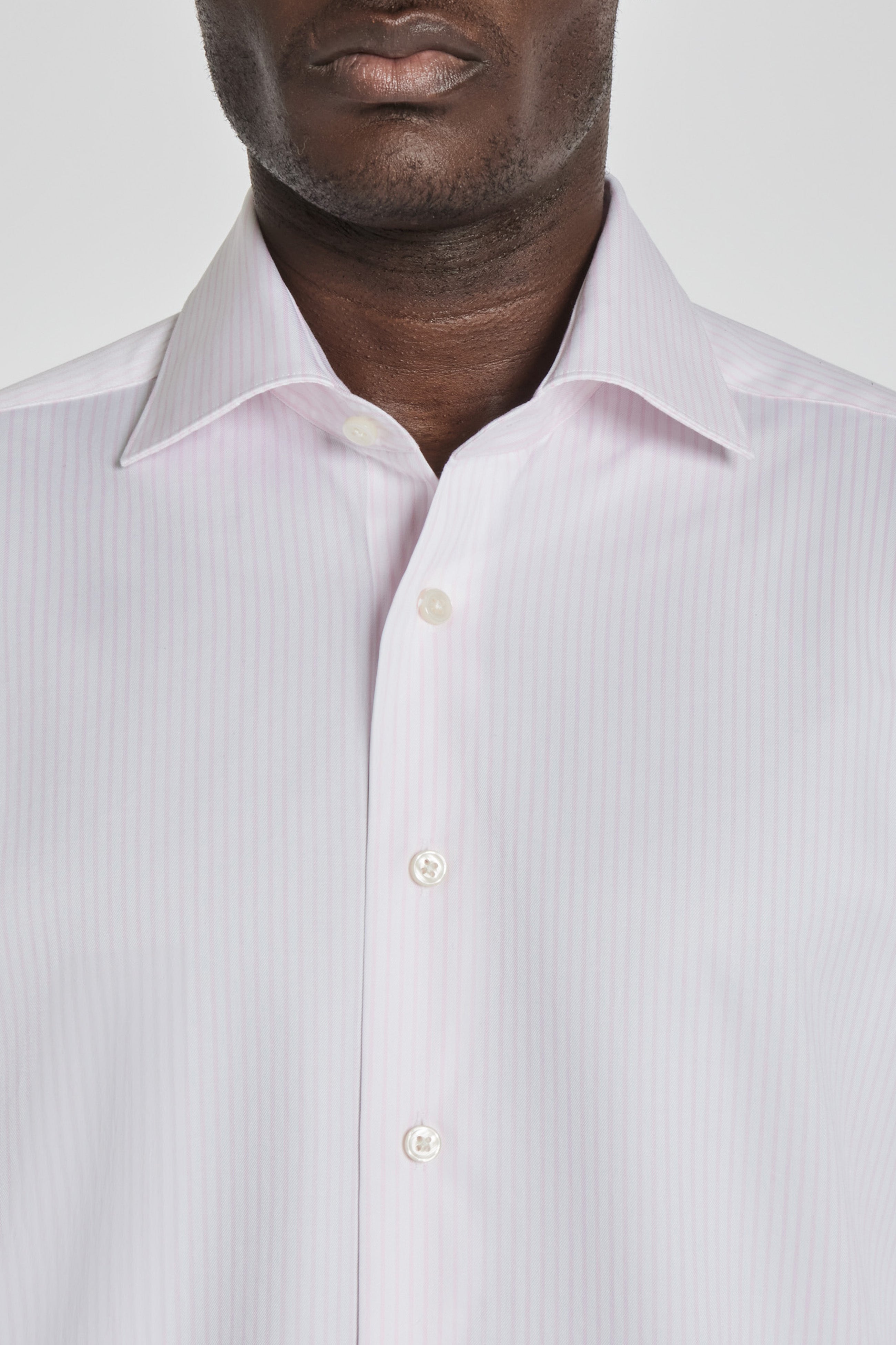 Vue alternative 1 Brooke chemise habillée en coton à rayures en rose