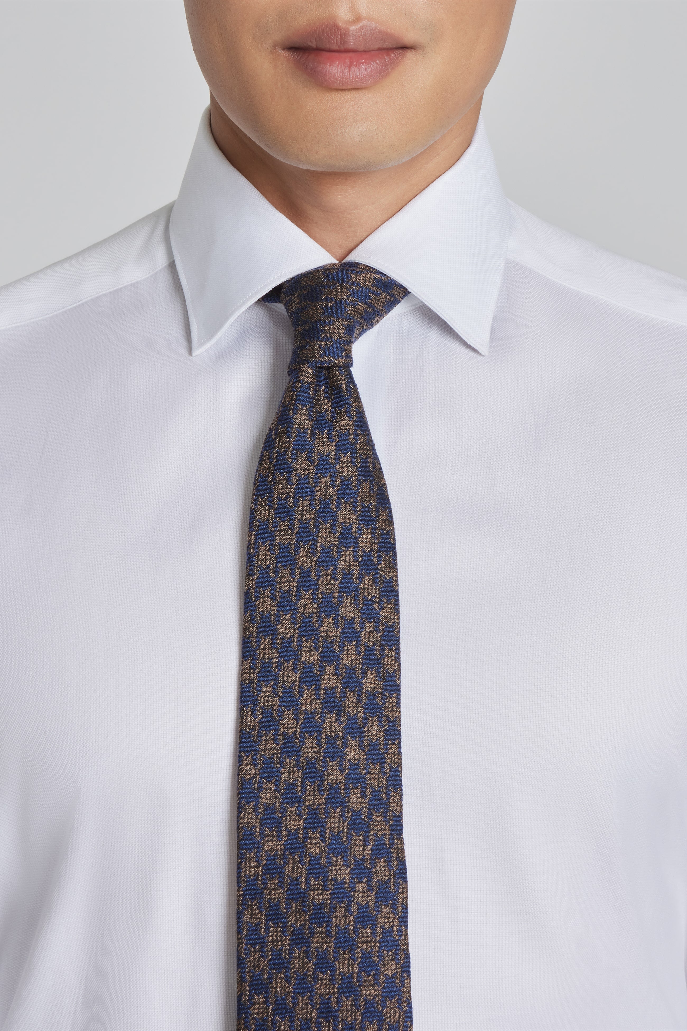 Vue alternative 2 Cravate Noble Tissée Pied-de-Poule Marron
