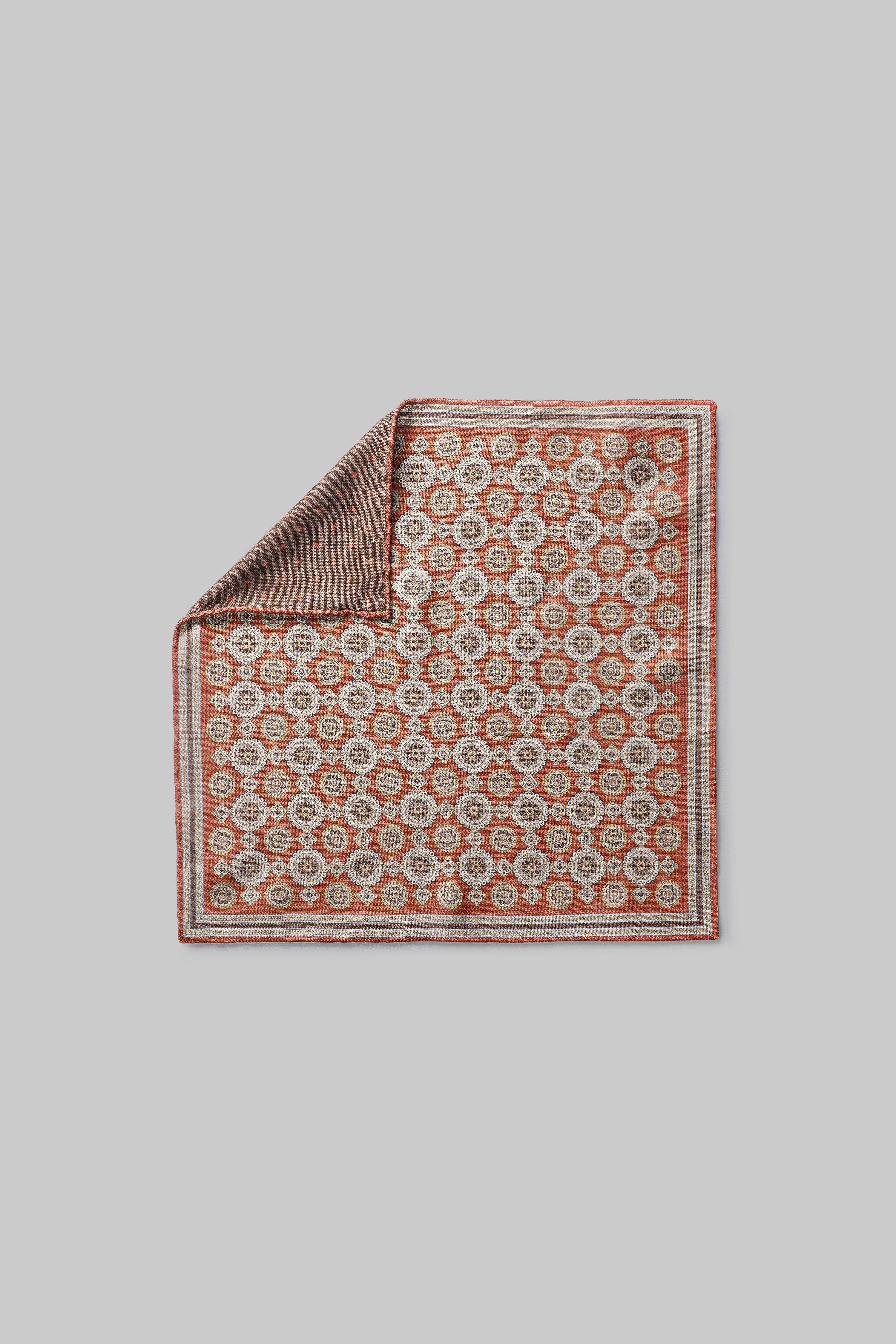 Vue alternative Pochette de costume en soie à imprimé géométrique orange