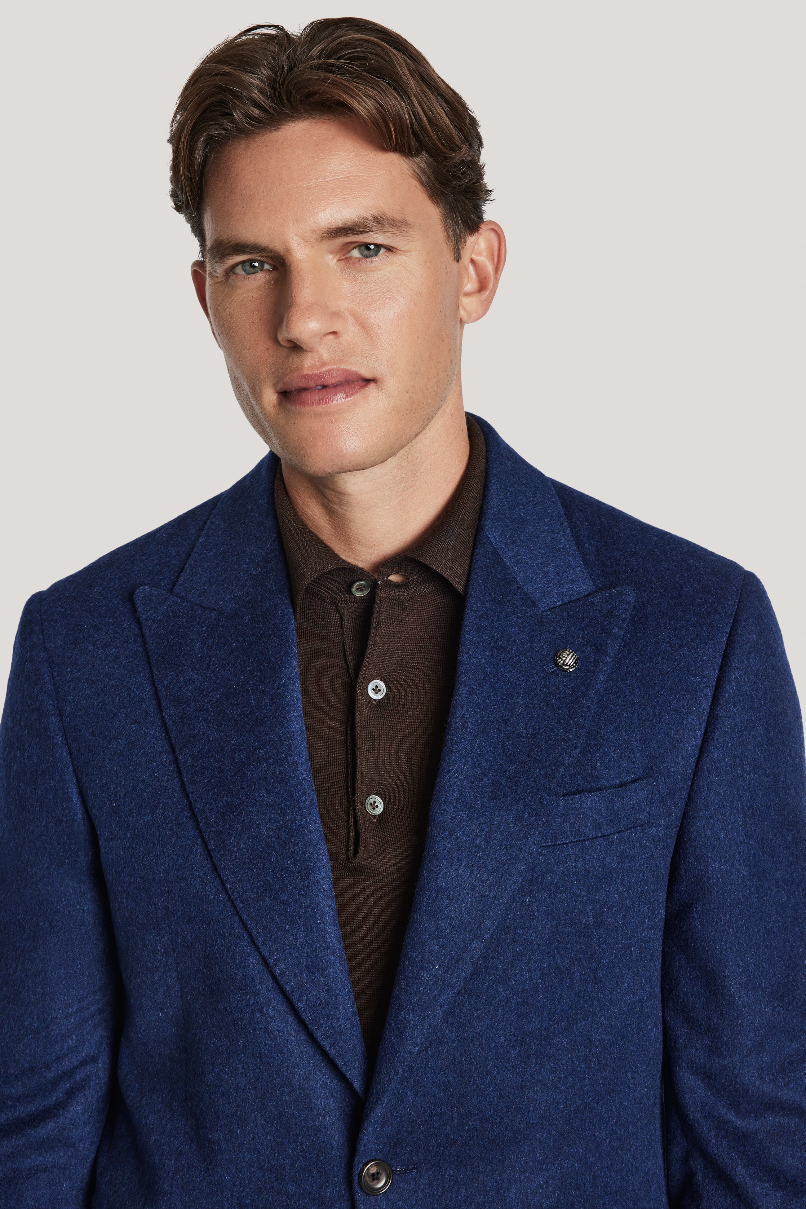 Alt view 1 Navy Solid Blazer