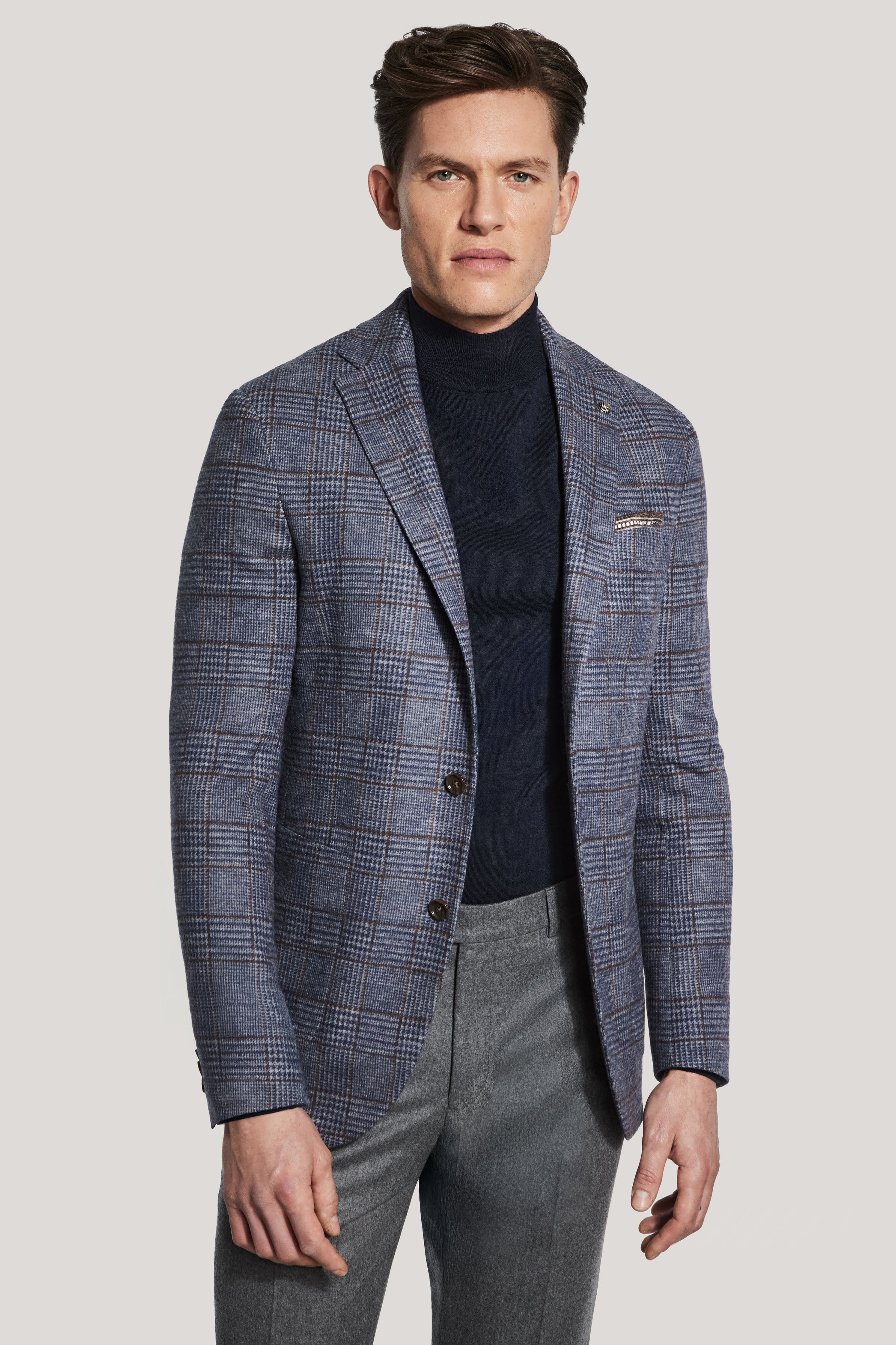 Alt view Medium Blue and Brown Plaid COMFORTWEAR™ Blazer